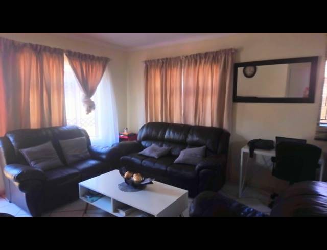 2 BEDROOM HOUSE SOLD IN CHANTELLE